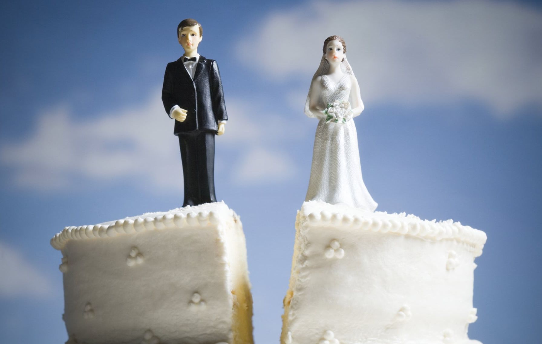 Razvod braka (Svadbena torta)
