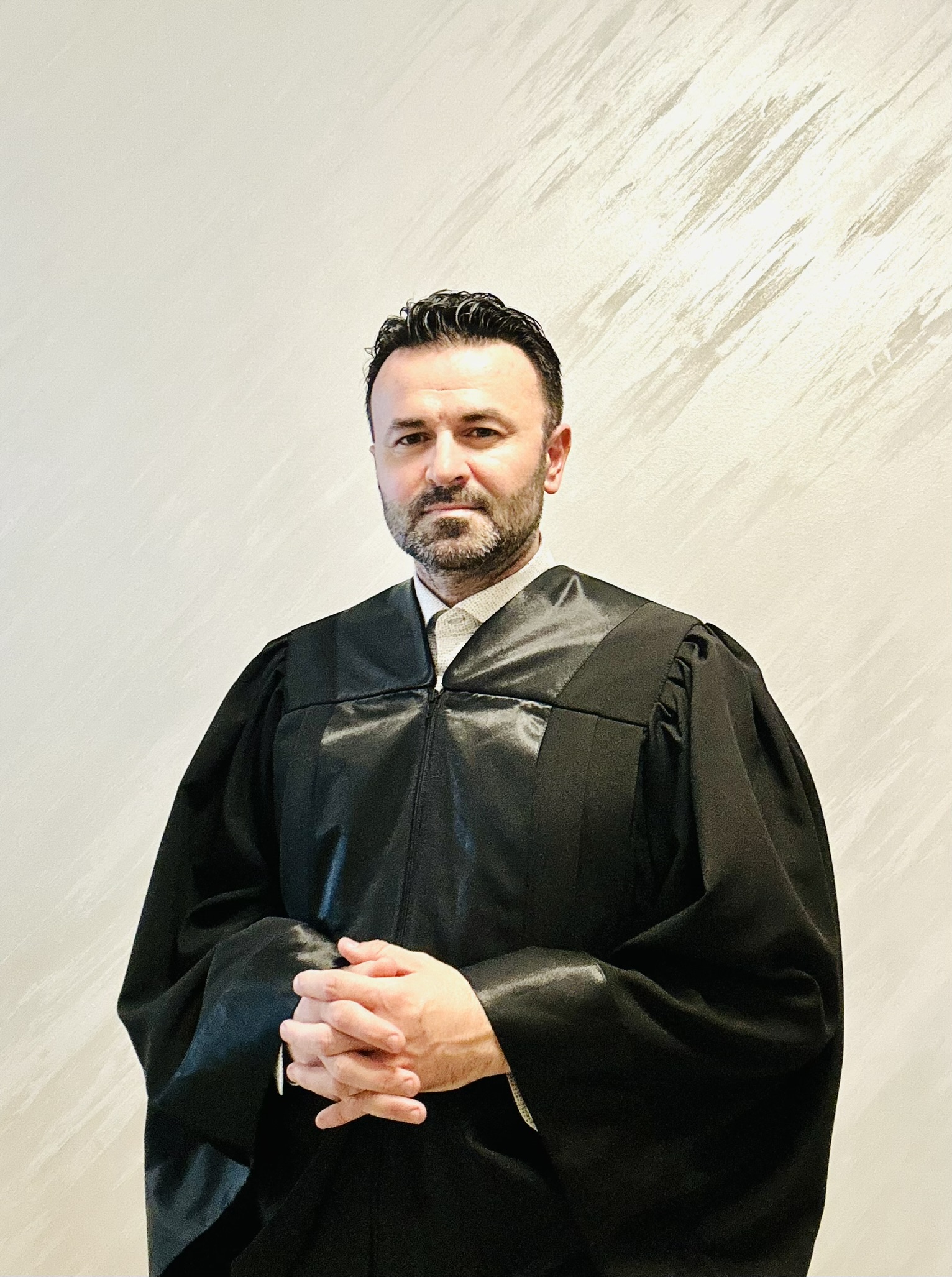 Advokat Ensar Omerović